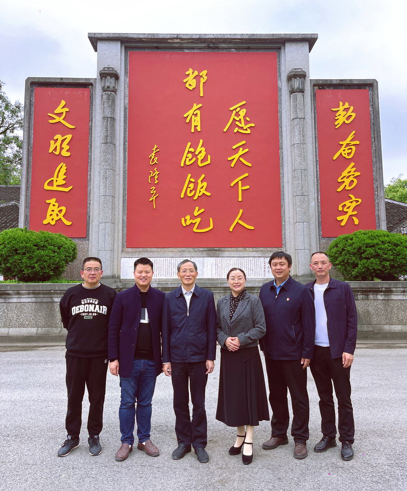 1683793044650001581.jpg 4d07cbfa8d883999328491a5c42df87.jpg